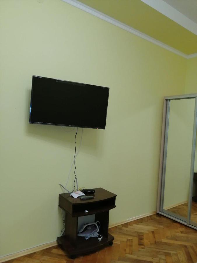 Apartment Ak. Kuchera Street Lviv Kültér fotó